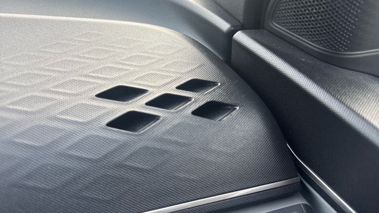 BYD Dolphin Surf 65kW Active 30kWh 5dr Auto Electric Hatchback